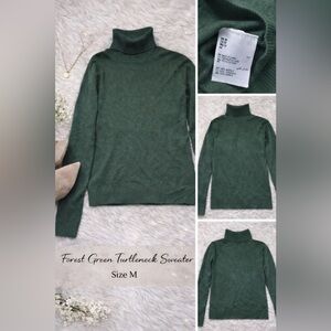 Forest Green Turtleneck Sweater